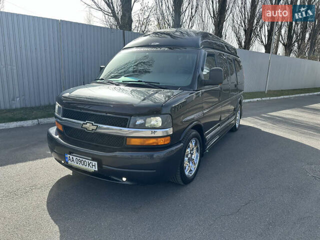 Сірий Шевроле Експресс, об'ємом двигуна 5.3 л та пробігом 78 тис. км за 29999 $, фото 24 на Automoto.ua