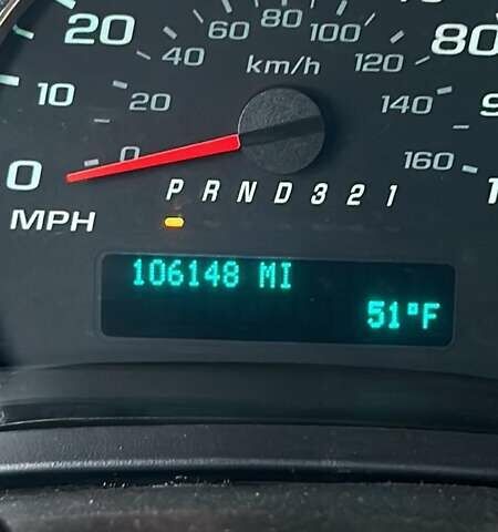 Серый Шевроле Експресс, объемом двигателя 0 л и пробегом 106 тыс. км за 24000 $, фото 2 на Automoto.ua