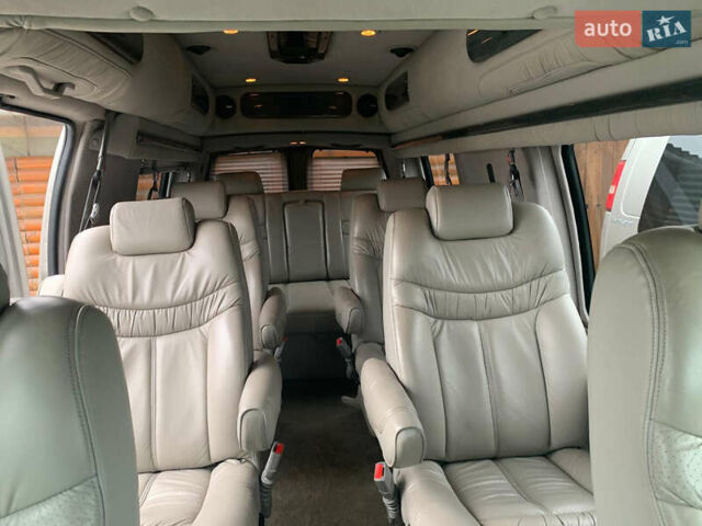 Шевроле Експресс 2010 в Киеве на Automoto.ua Серый Шевроле Експресс, объемом двигателя 5.3 л и пробегом 106 тыс. км за 24000 $, фото 4 на Automoto.ua