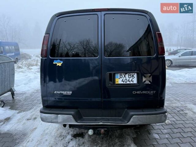 Синій Шевроле Експресс, об'ємом двигуна 6 л та пробігом 280 тис. км за 15999 $, фото 8 на Automoto.ua