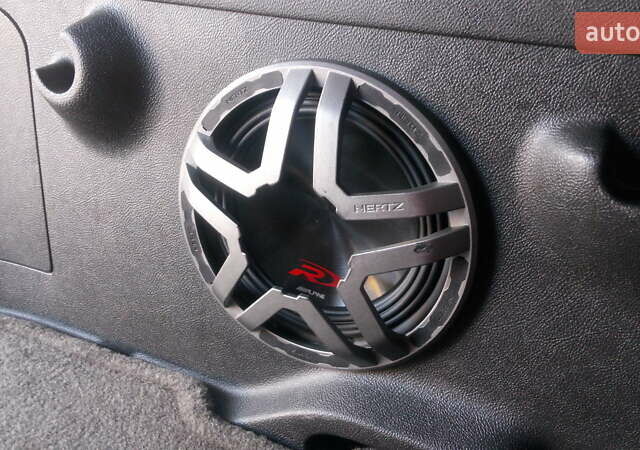 Синий Шевроле ХХР, объемом двигателя 0 л и пробегом 94 тыс. км за 14500 $, фото 11 на Automoto.ua