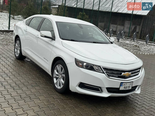 Белый Шевроле Импала, объемом двигателя 2.5 л и пробегом 125 тыс. км за 12500 $, фото 16 на Automoto.ua