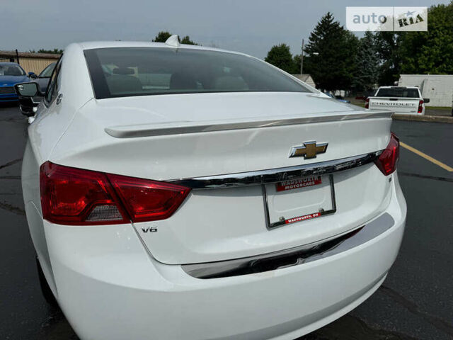 Белый Шевроле Импала, объемом двигателя 3.56 л и пробегом 66 тыс. км за 2700 $, фото 7 на Automoto.ua