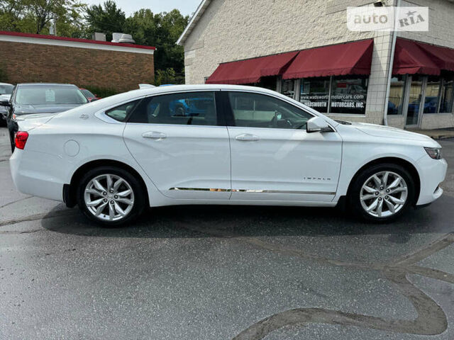 Белый Шевроле Импала, объемом двигателя 3.56 л и пробегом 66 тыс. км за 2700 $, фото 2 на Automoto.ua