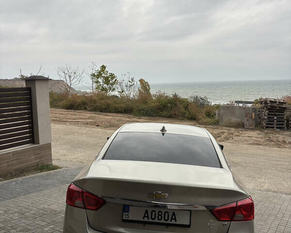 Шевроле Импала 2015 в Одессе на Automoto.ua Бежевый Шевроле Импала, объемом двигателя 2.5 л и пробегом 150 тыс. км за 12300 $, фото 3 на Automoto.ua