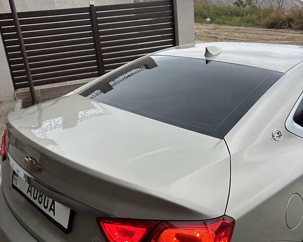 Шевроле Импала 2015 в Одессе на Automoto.ua Бежевый Шевроле Импала, объемом двигателя 2.5 л и пробегом 150 тыс. км за 12300 $, фото 8 на Automoto.ua