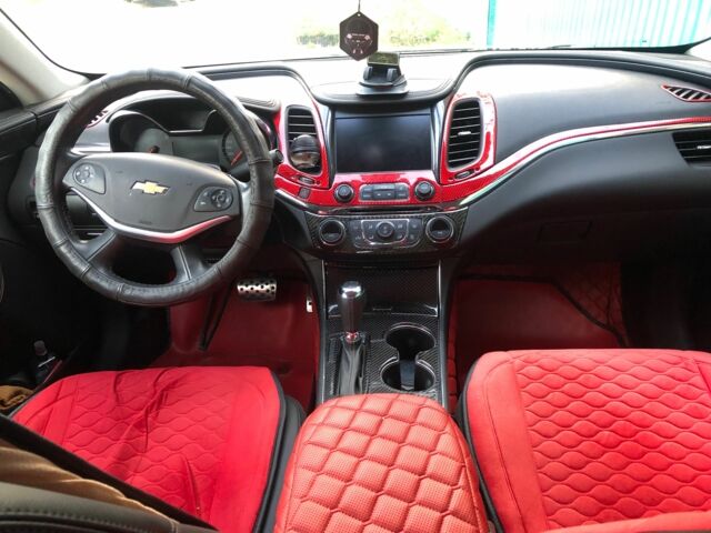 Черный Шевроле Импала, объемом двигателя 2.5 л и пробегом 111 тыс. км за 12400 $, фото 2 на Automoto.ua