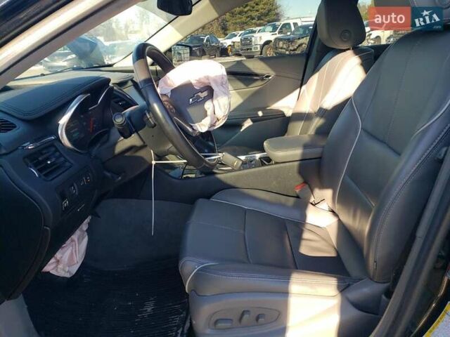 Черный Шевроле Импала, объемом двигателя 3.56 л и пробегом 62 тыс. км за 2900 $, фото 6 на Automoto.ua