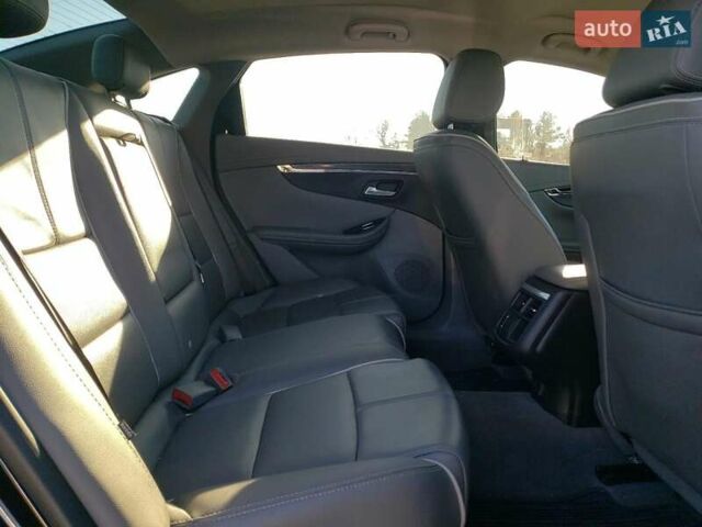 Черный Шевроле Импала, объемом двигателя 3.56 л и пробегом 62 тыс. км за 2900 $, фото 9 на Automoto.ua