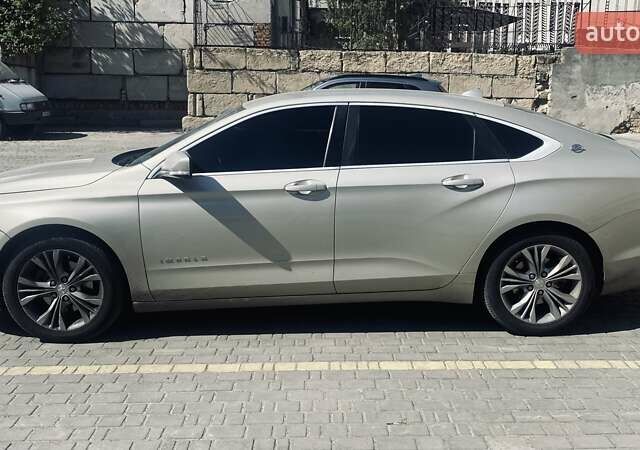 Серый Шевроле Импала, объемом двигателя 2.46 л и пробегом 172 тыс. км за 9000 $, фото 1 на Automoto.ua