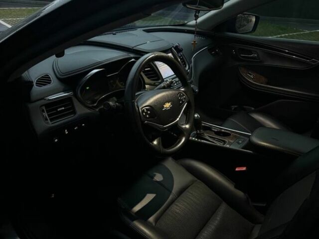 Серый Шевроле Импала, объемом двигателя 2.5 л и пробегом 188 тыс. км за 11000 $, фото 8 на Automoto.ua