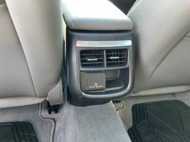 Серый Шевроле Импала, объемом двигателя 3.6 л и пробегом 64 тыс. км за 3800 $, фото 17 на Automoto.ua