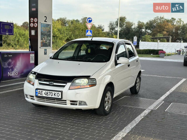 Белый Шевроле Калос, объемом двигателя 0 л и пробегом 242 тыс. км за 2800 $, фото 1 на Automoto.ua