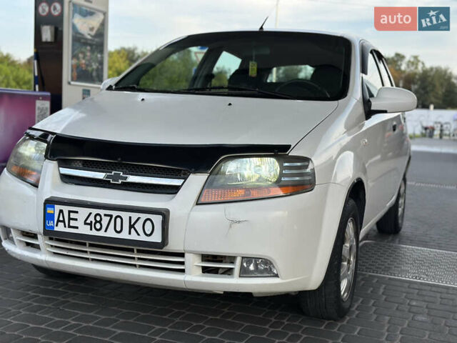 Белый Шевроле Калос, объемом двигателя 0 л и пробегом 242 тыс. км за 2800 $, фото 2 на Automoto.ua