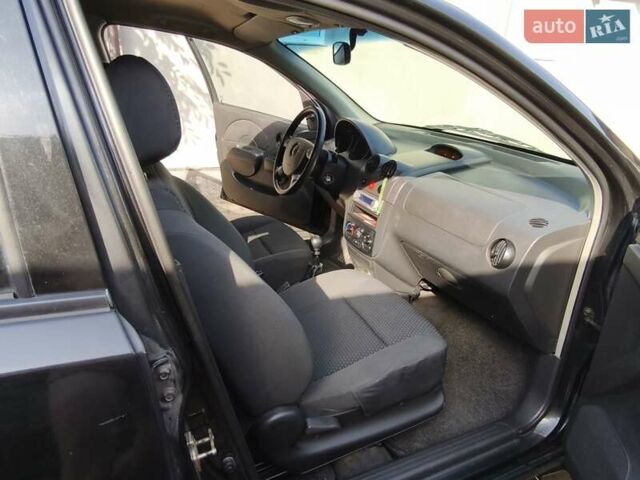 Чорний Шевроле Калос, об'ємом двигуна 1.5 л та пробігом 127 тис. км за 3900 $, фото 17 на Automoto.ua