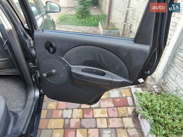 Чорний Шевроле Калос, об'ємом двигуна 1.5 л та пробігом 127 тис. км за 3900 $, фото 9 на Automoto.ua