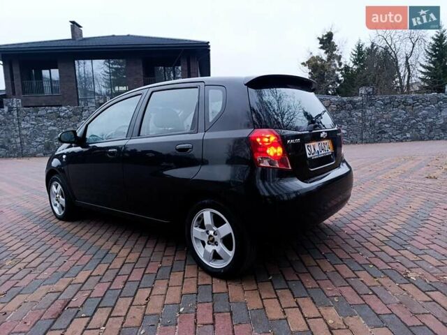 Черный Шевроле Калос, объемом двигателя 1.4 л и пробегом 167 тыс. км за 5299 $, фото 7 на Automoto.ua