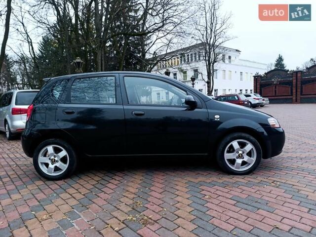 Черный Шевроле Калос, объемом двигателя 1.4 л и пробегом 167 тыс. км за 5299 $, фото 4 на Automoto.ua