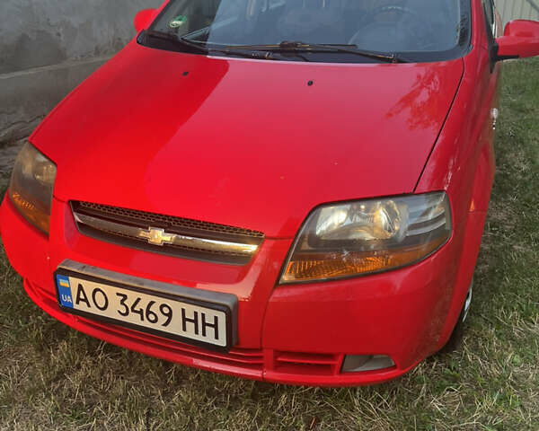 Червоний Шевроле Калос, об'ємом двигуна 1.2 л та пробігом 177 тис. км за 3159 $, фото 2 на Automoto.ua