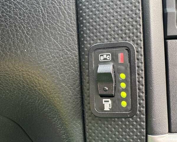 Червоний Шевроле Калос, об'ємом двигуна 1.4 л та пробігом 82 тис. км за 4200 $, фото 13 на Automoto.ua