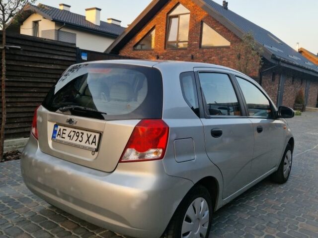 Серый Шевроле Калос, объемом двигателя 1.2 л и пробегом 200 тыс. км за 2700 $, фото 2 на Automoto.ua