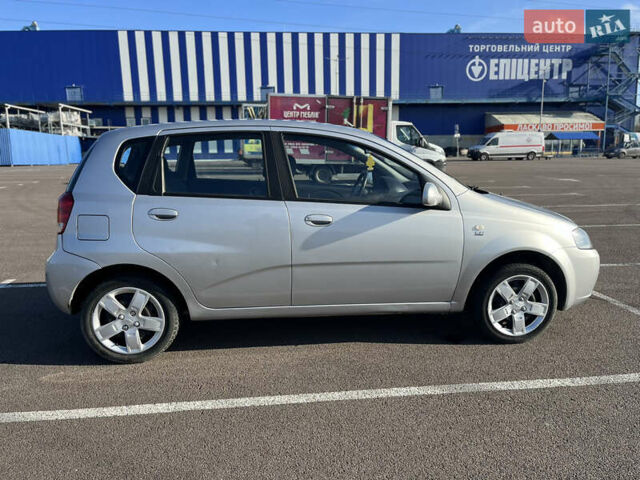 Серый Шевроле Калос, объемом двигателя 1.2 л и пробегом 125 тыс. км за 3700 $, фото 9 на Automoto.ua