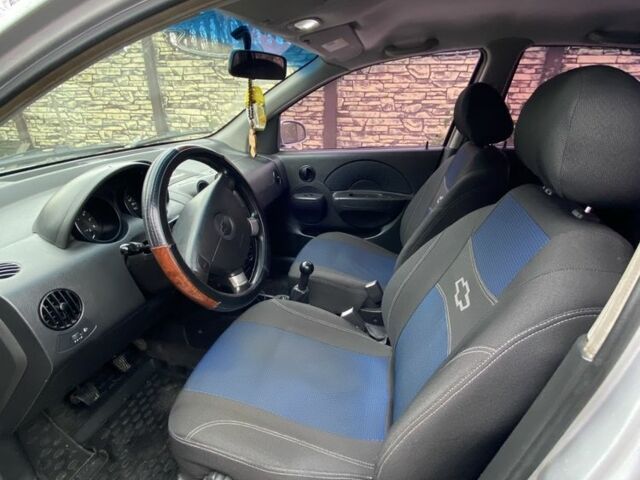 Сірий Шевроле Калос, об'ємом двигуна 1.2 л та пробігом 210 тис. км за 3100 $, фото 6 на Automoto.ua