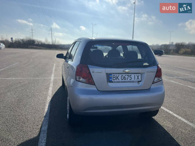 Серый Шевроле Калос, объемом двигателя 1.2 л и пробегом 125 тыс. км за 3700 $, фото 6 на Automoto.ua