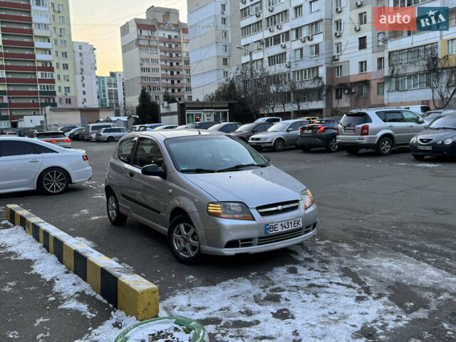 Сірий Шевроле Калос, об'ємом двигуна 1.4 л та пробігом 195 тис. км за 2950 $, фото 1 на Automoto.ua