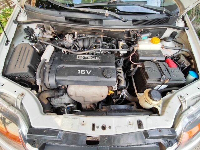 Серый Шевроле Калос, объемом двигателя 1.4 л и пробегом 330 тыс. км за 3750 $, фото 8 на Automoto.ua