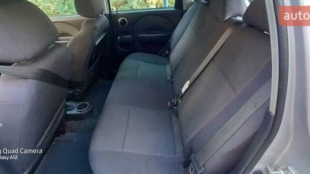 Сірий Шевроле Калос, об'ємом двигуна 1.4 л та пробігом 160 тис. км за 4500 $, фото 22 на Automoto.ua