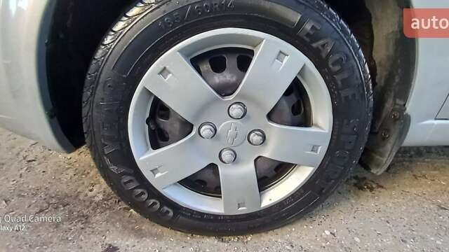 Сірий Шевроле Калос, об'ємом двигуна 1.4 л та пробігом 160 тис. км за 4500 $, фото 19 на Automoto.ua