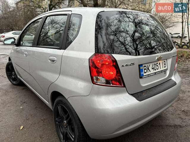 Серый Шевроле Калос, объемом двигателя 1.2 л и пробегом 240 тыс. км за 3300 $, фото 7 на Automoto.ua