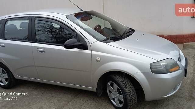 Сірий Шевроле Калос, об'ємом двигуна 1.4 л та пробігом 160 тис. км за 4500 $, фото 3 на Automoto.ua