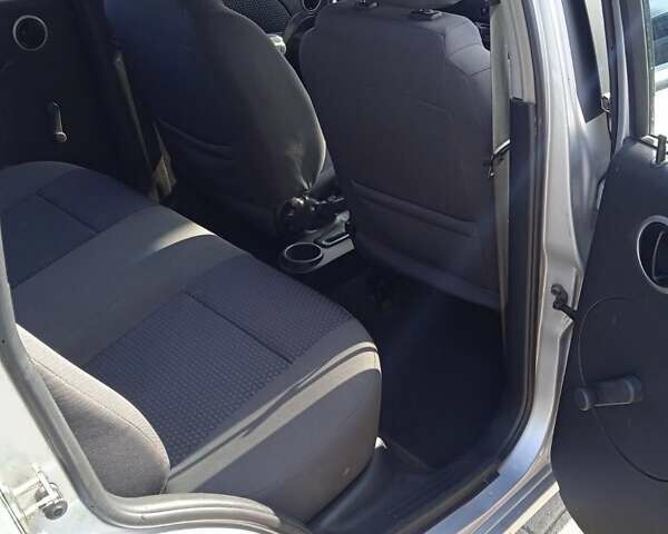 Серый Шевроле Калос, объемом двигателя 1.15 л и пробегом 111 тыс. км за 3800 $, фото 6 на Automoto.ua