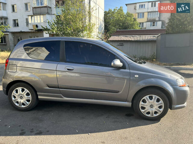 Серый Шевроле Калос, объемом двигателя 1 л и пробегом 192 тыс. км за 3200 $, фото 4 на Automoto.ua