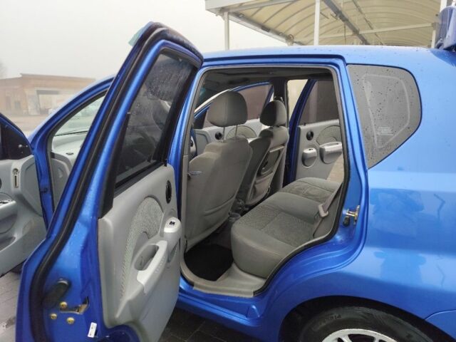 Синій Шевроле Калос, об'ємом двигуна 1.4 л та пробігом 300 тис. км за 3250 $, фото 17 на Automoto.ua