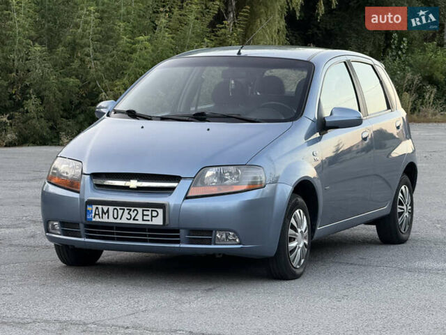 Синий Шевроле Калос, объемом двигателя 1.4 л и пробегом 120 тыс. км за 3450 $, фото 1 на Automoto.ua