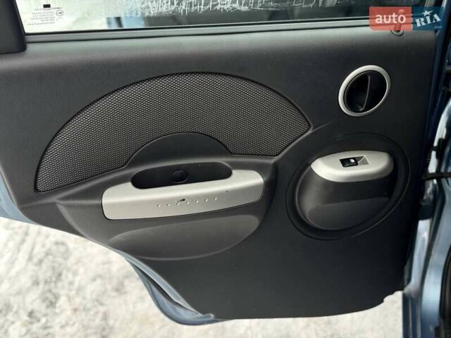 Синий Шевроле Калос, объемом двигателя 1.4 л и пробегом 173 тыс. км за 3900 $, фото 18 на Automoto.ua