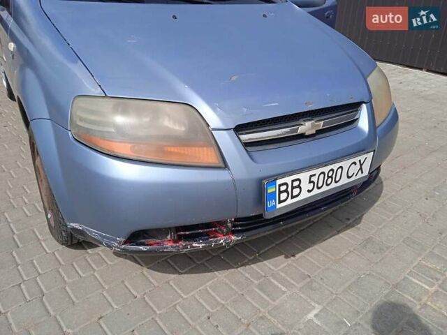 Синій Шевроле Калос, об'ємом двигуна 1.5 л та пробігом 180 тис. км за 1900 $, фото 4 на Automoto.ua