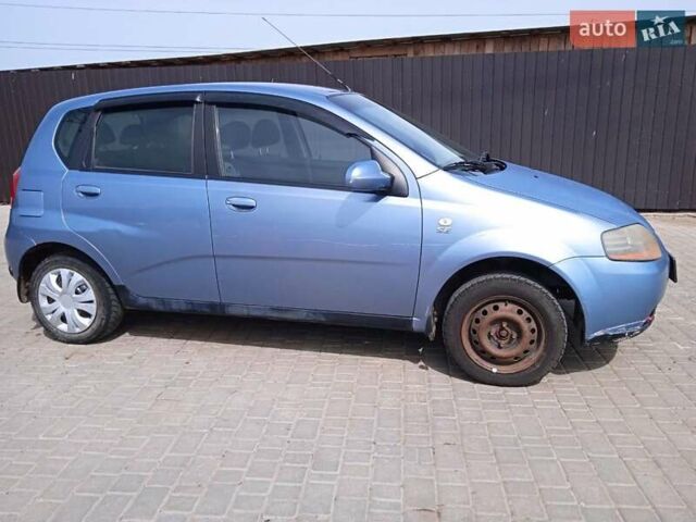 Синій Шевроле Калос, об'ємом двигуна 1.5 л та пробігом 180 тис. км за 1900 $, фото 2 на Automoto.ua