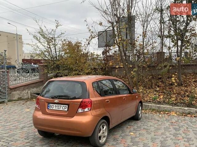 Помаранчевий Шевроле Калос, об'ємом двигуна 1.2 л та пробігом 184 тис. км за 3600 $, фото 3 на Automoto.ua