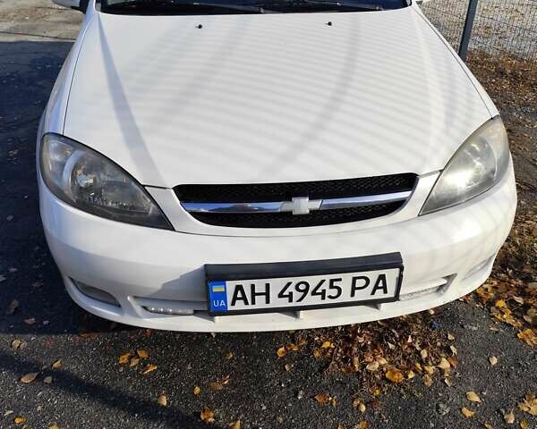 Білий Шевроле Лачетті, об'ємом двигуна 1.6 л та пробігом 237 тис. км за 3800 $, фото 2 на Automoto.ua
