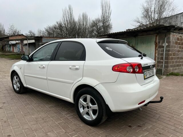 Білий Шевроле Лачетті, об'ємом двигуна 1.6 л та пробігом 255 тис. км за 3699 $, фото 2 на Automoto.ua