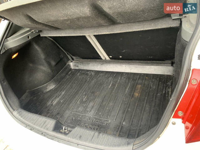 Шевроле Лачетти 2007 в Одессе на Automoto.ua Белый Шевроле Лачетти, объемом двигателя 1.6 л и пробегом 108 тыс. км за 4700 $, фото 11 на Automoto.ua