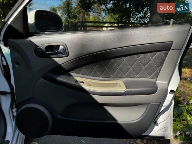 Білий Шевроле Лачетті, об'ємом двигуна 1.8 л та пробігом 112 тис. км за 5290 $, фото 23 на Automoto.ua