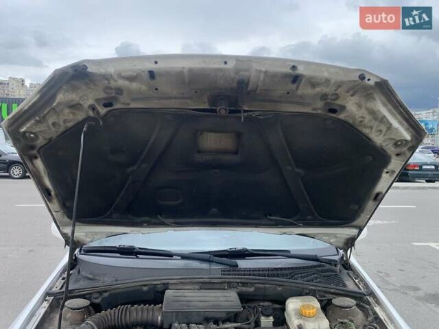 Белый Шевроле Лачетти, объемом двигателя 1.8 л и пробегом 206 тыс. км за 4700 $, фото 12 на Automoto.ua