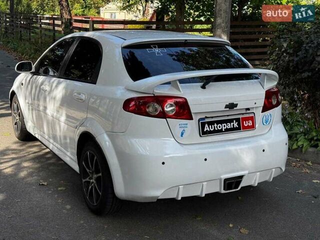 Білий Шевроле Лачетті, об'ємом двигуна 1.8 л та пробігом 112 тис. км за 5290 $, фото 7 на Automoto.ua