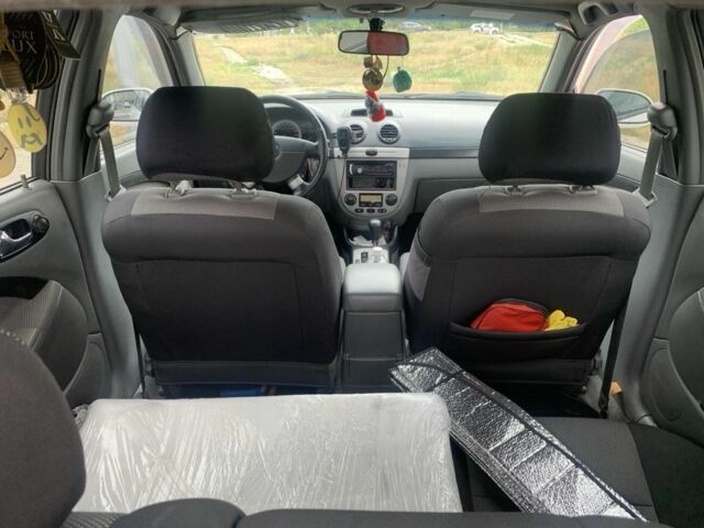 Білий Шевроле Лачетті, об'ємом двигуна 1.8 л та пробігом 206 тис. км за 4200 $, фото 7 на Automoto.ua