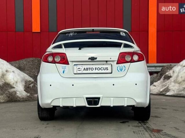 Білий Шевроле Лачетті, об'ємом двигуна 1.8 л та пробігом 116 тис. км за 5490 $, фото 6 на Automoto.ua